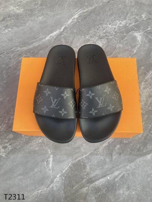 LV Men's Slippers 20